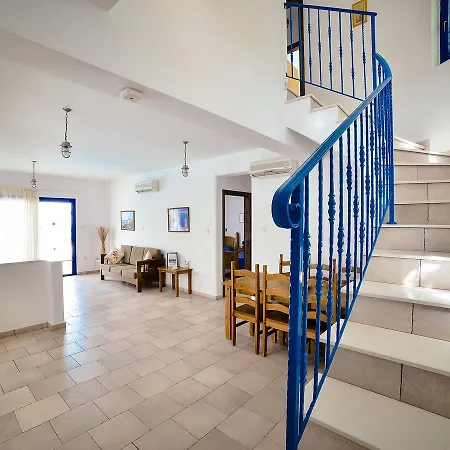 Azzurro - 2 Bedroom